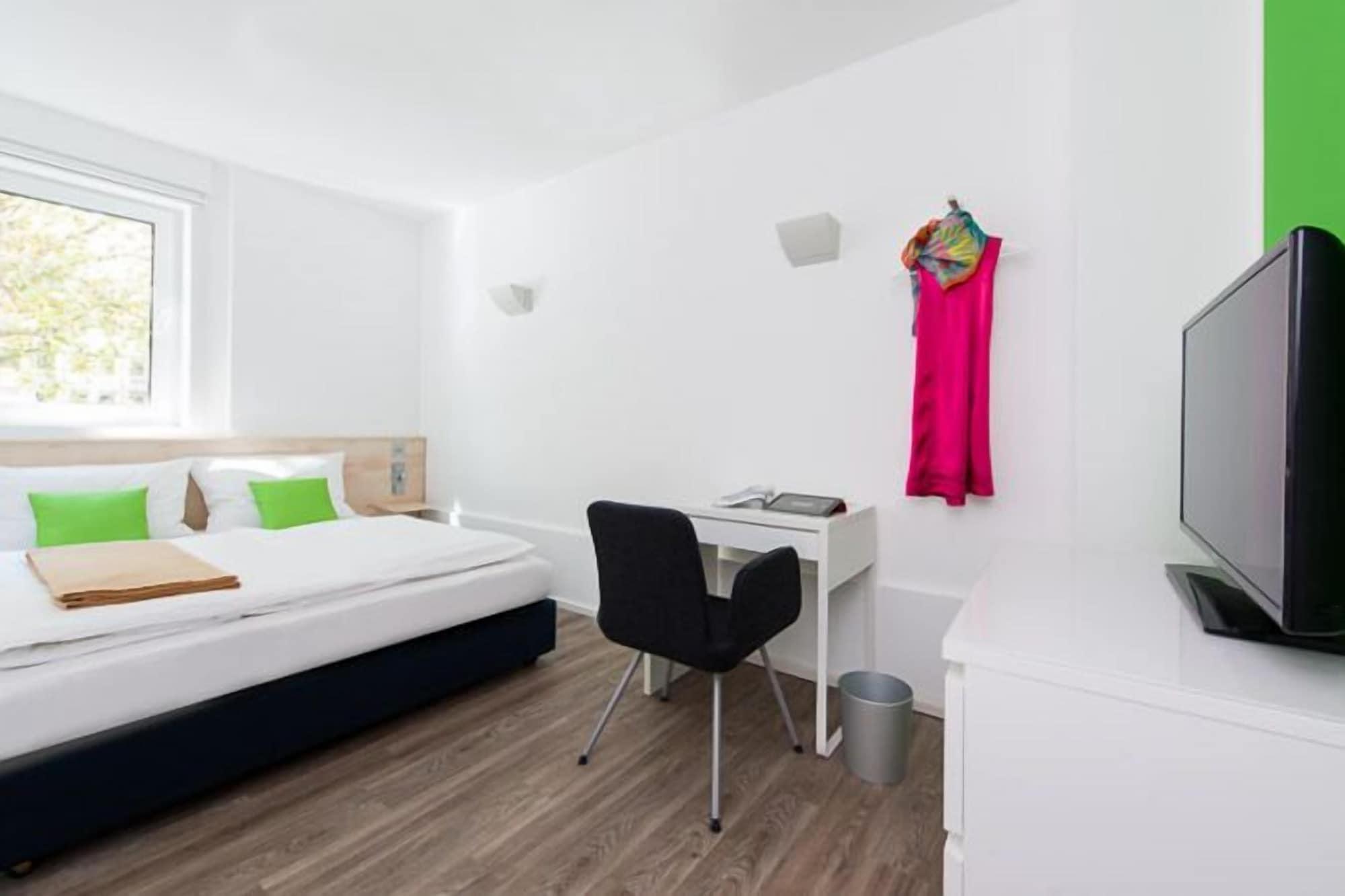 Nunohotel Κολωνία Εξωτερικό φωτογραφία